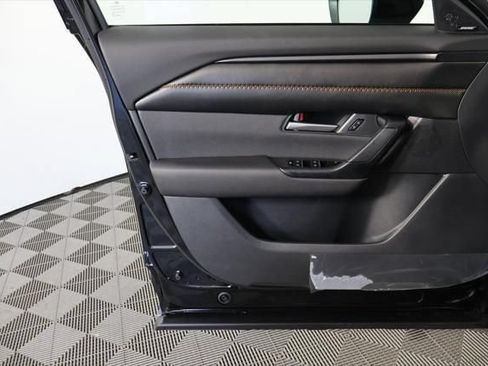 Used 2026 MAZDA CX-50 AWD 2.5 Hybrid w/ Weather Package image 8