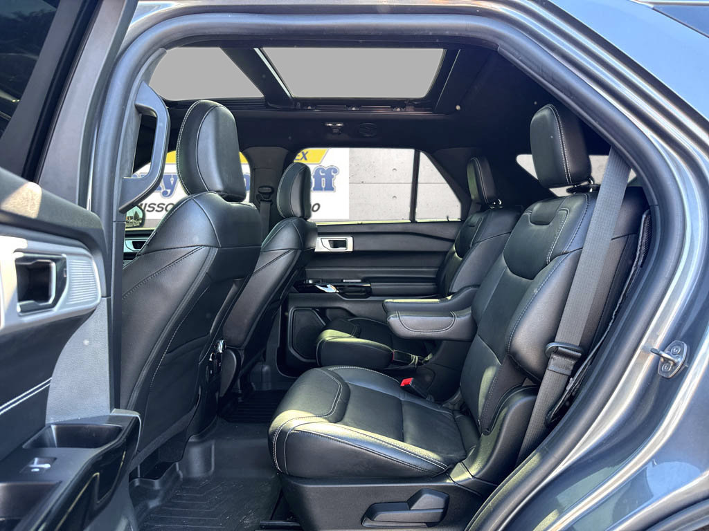 Used 2022 Ford Explorer ST w/ Equipment Group 401A AWD/4WD image 10
