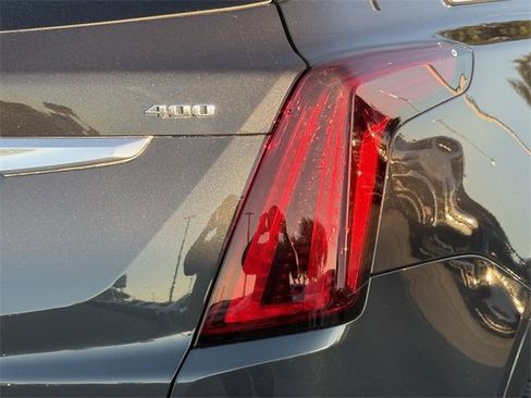 Certified 2021 Cadillac XT5 Premium Luxury w/ LPO, Floor Liner Package image 7