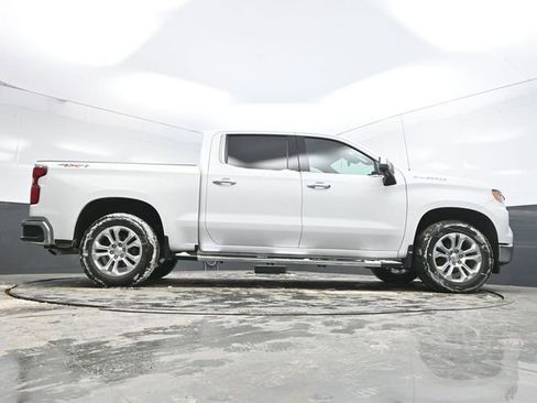 Used 2023 Chevrolet Silverado 1500 LTZ image 39