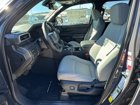 New 2025 Toyota Tacoma SR5 image 18