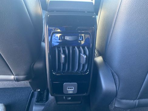 New 2026 Jeep Compass Latitude image 15