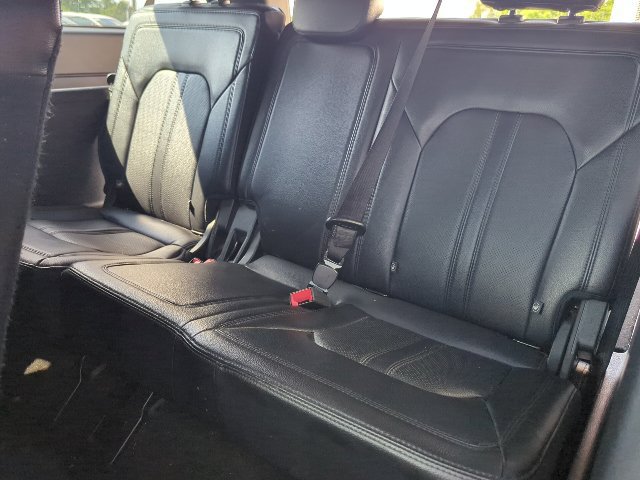Used 2021 Ford Expedition Max Limited RWD image 13