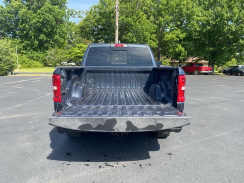 New 2026 RAM 1500 Big Horn AWD/4WD image 15