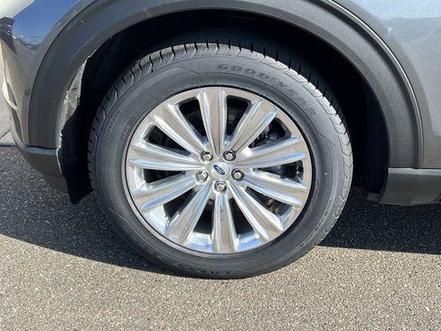 Used 2023 Ford Explorer Limited w/ Hybrid Equipment Group 310A image 6