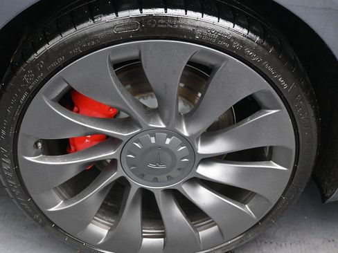 Used 2022 Tesla Model 3 Performance image 38