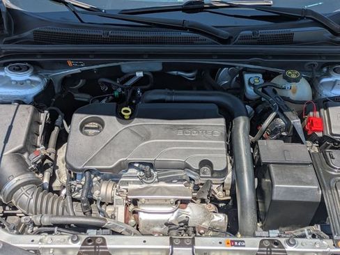 Used 2022 Chevrolet Malibu LT FWD image 31