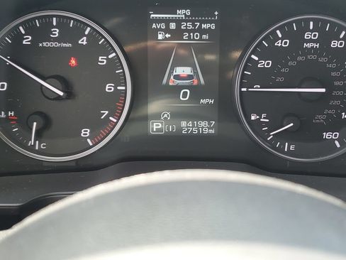 Used 2024 Subaru Crosstrek 2.0i Premium AWD/4WD image 24