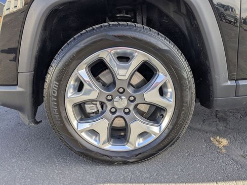 Used 2019 Jeep Compass Limited image 33