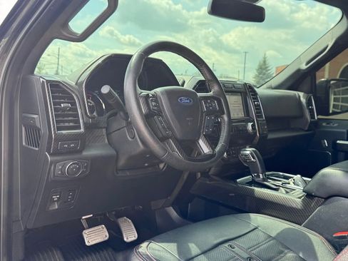 Used 2019 Ford F150 Lariat w/ Equipment Group 502A Luxury AWD/4WD image 9