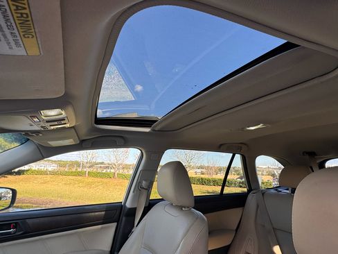 Used 2019 Subaru Outback 2.5i Limited w/ Popular Package #2 image 23