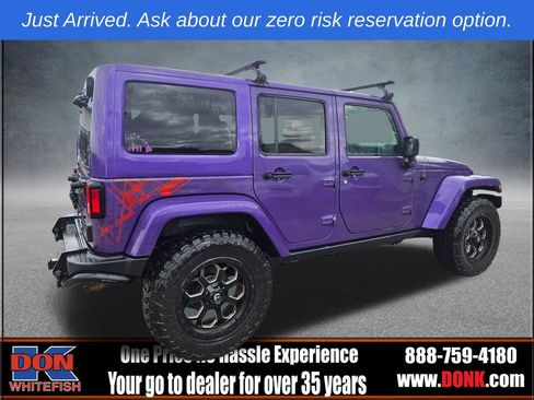 Used 2016 Jeep Wrangler Unlimited Sahara image 5