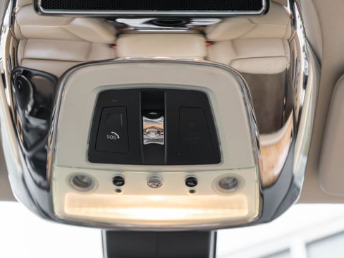 Used 2017 Rolls-Royce Ghost image 53