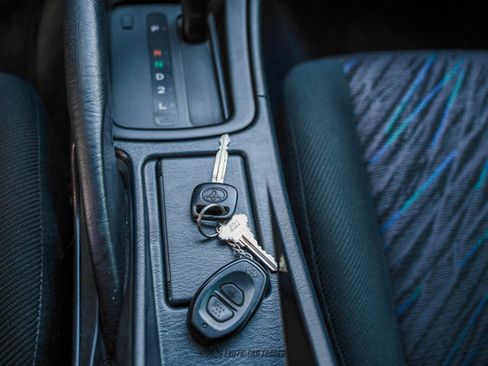 Used 1997 Toyota Celica GT image 33