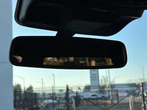 Used 2024 Ford Expedition Limited image 26