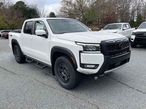 New 2026 Nissan Frontier PRO-4X w/ Pro Premium Package AWD/4WD image 6