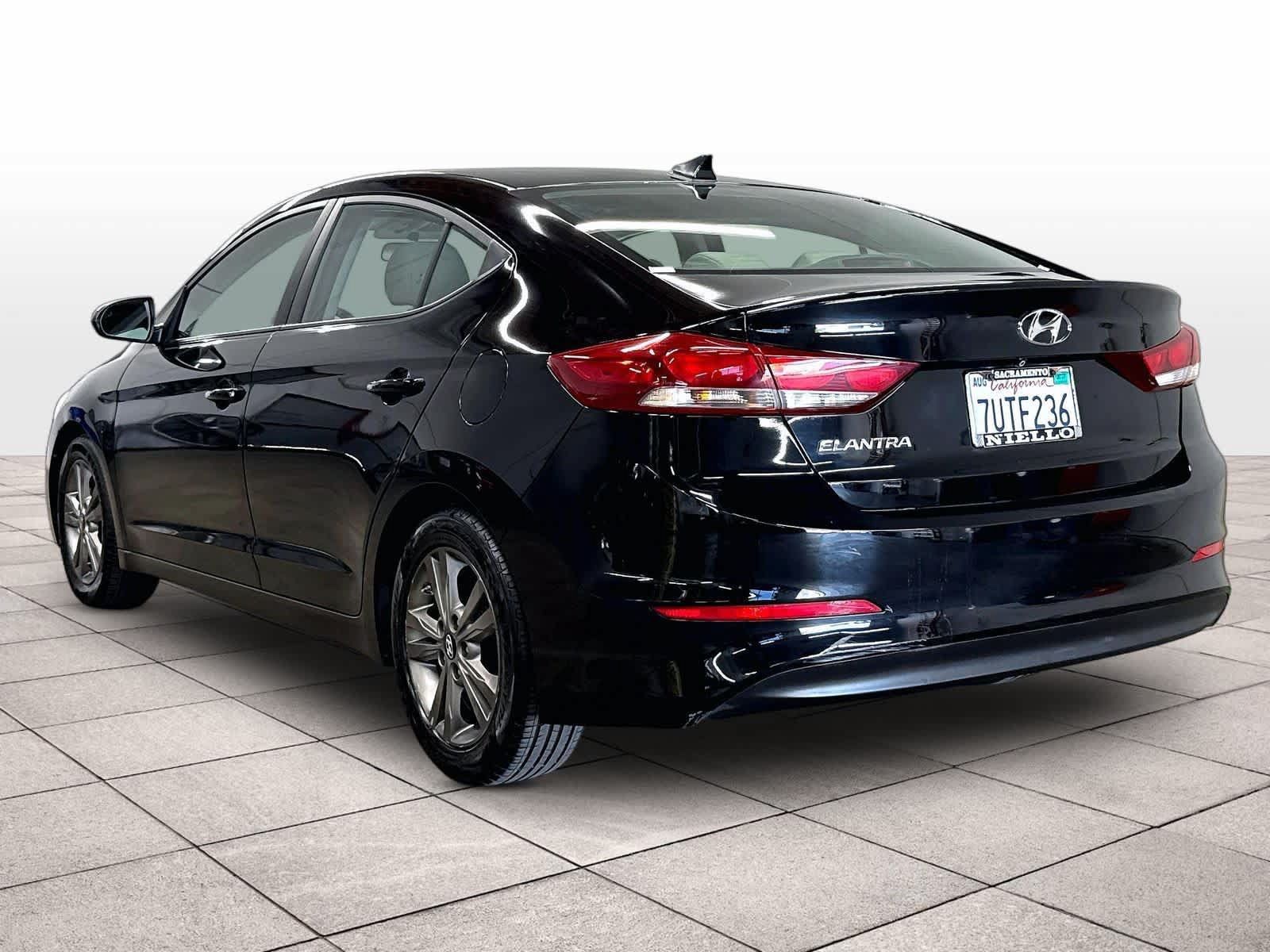 Used 2017 Hyundai Elantra SE w/ SE A/T Tech Package 03 FWD image 13