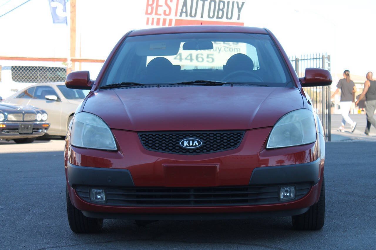 Used 2007 Kia Rio SX w/ PWR Pkg FWD image 3