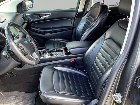 Used 2019 Ford Edge SEL w/ Cold Weather Package image 20