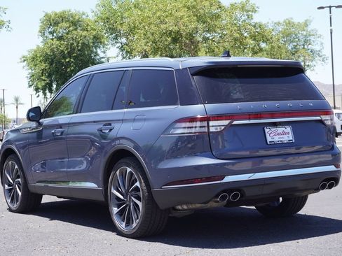 Used 2021 Lincoln Aviator Reserve w/ Equipment Group 202A AWD/4WD image 3