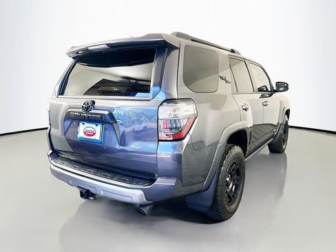 Certified 2022 Toyota 4Runner TRD Off-Road Premium w/ Moonroof Package AWD/4WD image 5