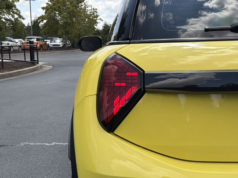 New 2026 MINI Cooper S FWD image 39
