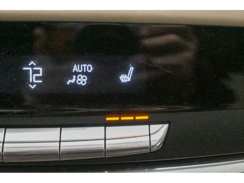 Used 2023 Cadillac Escalade Premium Luxury Platinum image 34