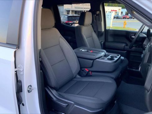 Used 2024 Chevrolet Silverado 1500 Custom AWD/4WD image 9