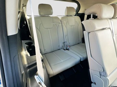 Certified 2025 Kia Sorento S w/ Panoramic Sunroof Package FWD image 27