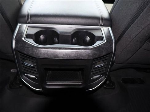 Used 2022 RAM 1500 Big Horn AWD/4WD image 23