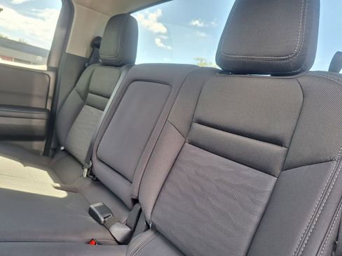 Used 2024 Nissan Frontier SV image 22