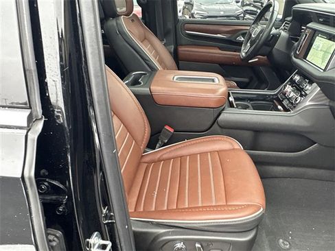 Certified 2023 GMC Yukon Denali Ultimate w/ LPO, Floor Liner Package image 28