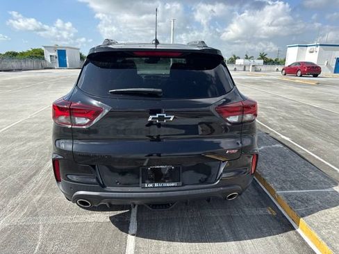 Used 2022 Chevrolet TrailBlazer RS w/ Sun and Liftgate Package FWD image 17