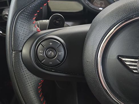 Used 2019 MINI Cooper S w/ Signature Upholstery Package FWD image 20