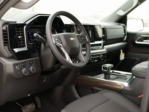 Used 2025 Chevrolet Silverado 1500 LT w/ Texas Edition Plus image 9