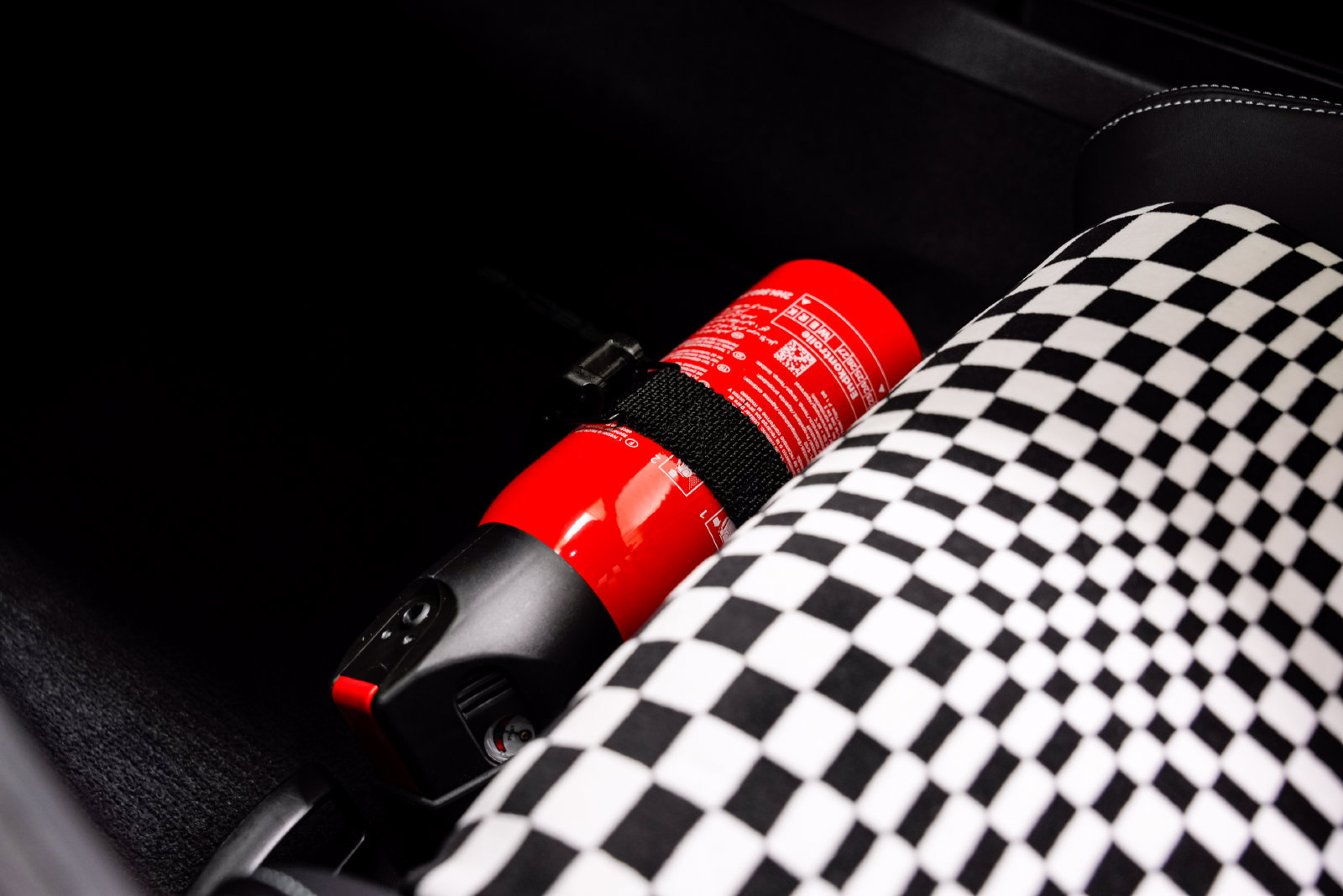 Used 2024 Porsche 911 Dakar AWD/4WD image 21