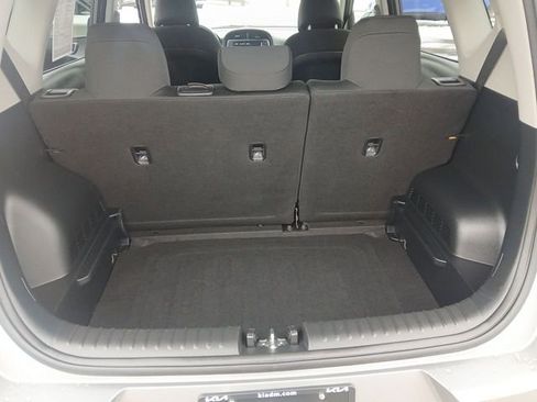 Certified 2025 Kia Soul LX w/ LX Technology Package image 22