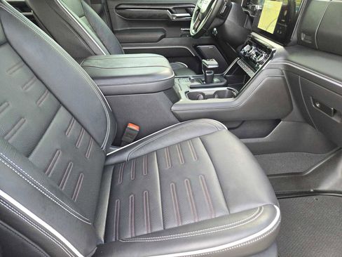 Certified 2025 GMC Sierra 1500 AT4X AWD/4WD image 14