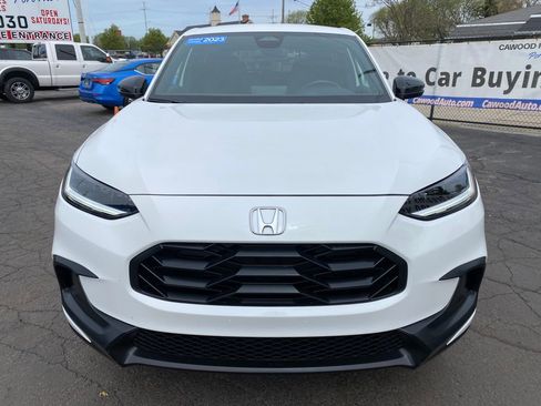 Used 2023 Honda HR-V Sport image 8