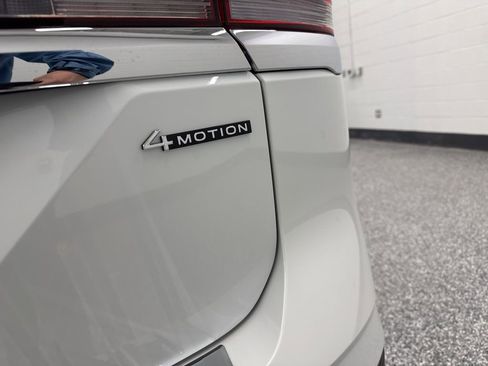 New 2026 Volkswagen Atlas SE AWD/4WD image 8