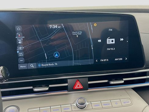 New 2026 Hyundai Elantra Limited FWD image 12