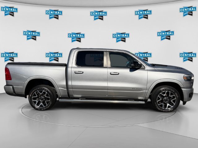 Used 2025 RAM 1500 Laramie AWD/4WD image 7