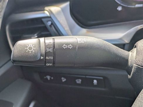 Used 2025 Kia Telluride S FWD image 30