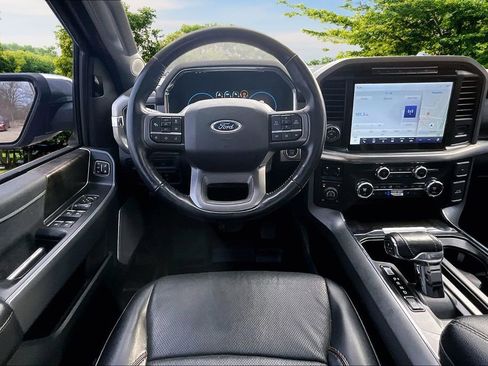 Used 2021 Ford F150 Lariat w/ Equipment Group 502A High image 5