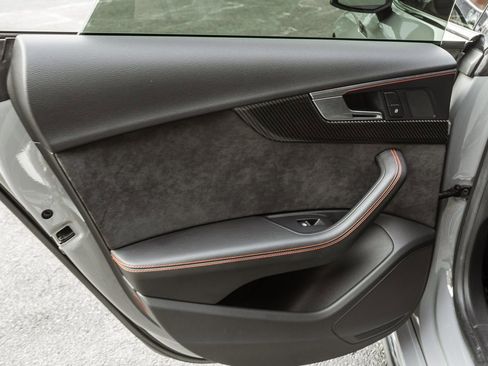 Used 2019 Audi RS 5 Sportback w/ Dynamic Package image 31