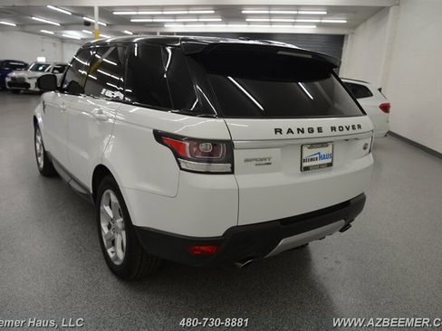 Used 2014 Land Rover Range Rover Sport HSE image 11