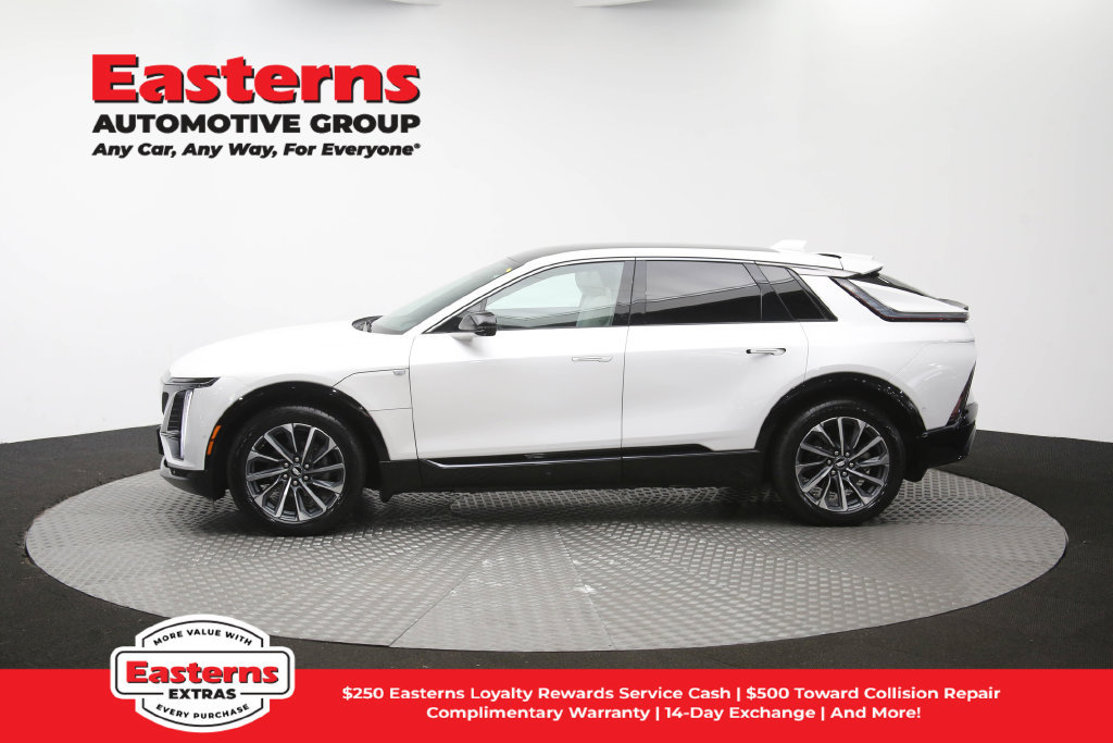 Used 2024 Cadillac Lyriq Sport RWD image 63