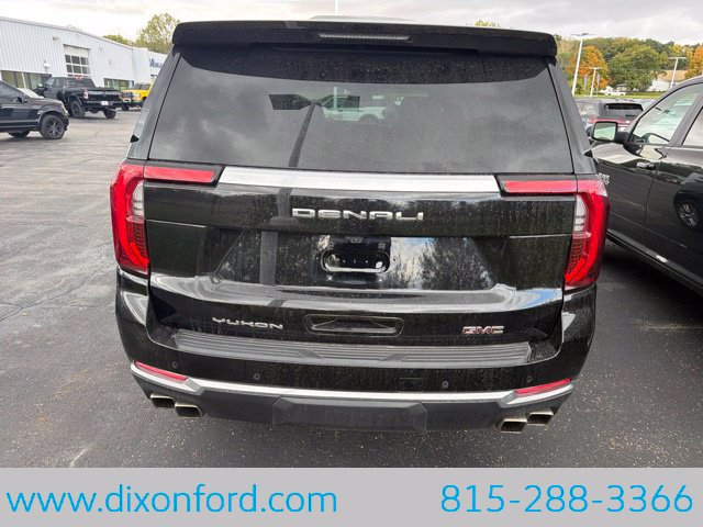 Used 2025 GMC Yukon XL Denali AWD/4WD image 5
