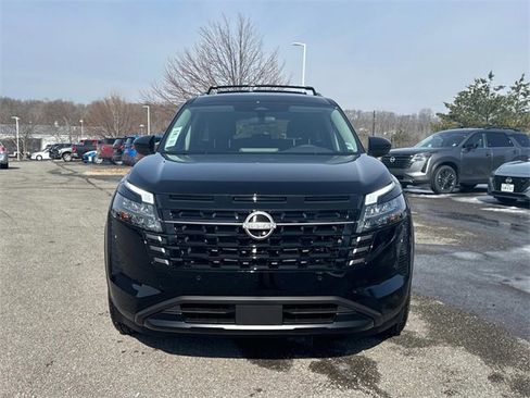 New 2026 Nissan Pathfinder SV image 9