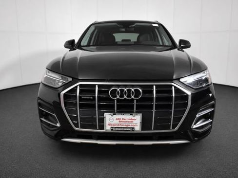 Used 2023 Audi Q5 2.0T Premium w/ Convenience Package AWD/4WD image 2